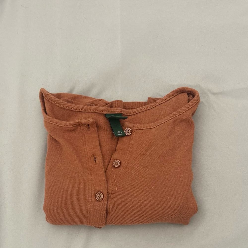Wild fable long sleeve crop top